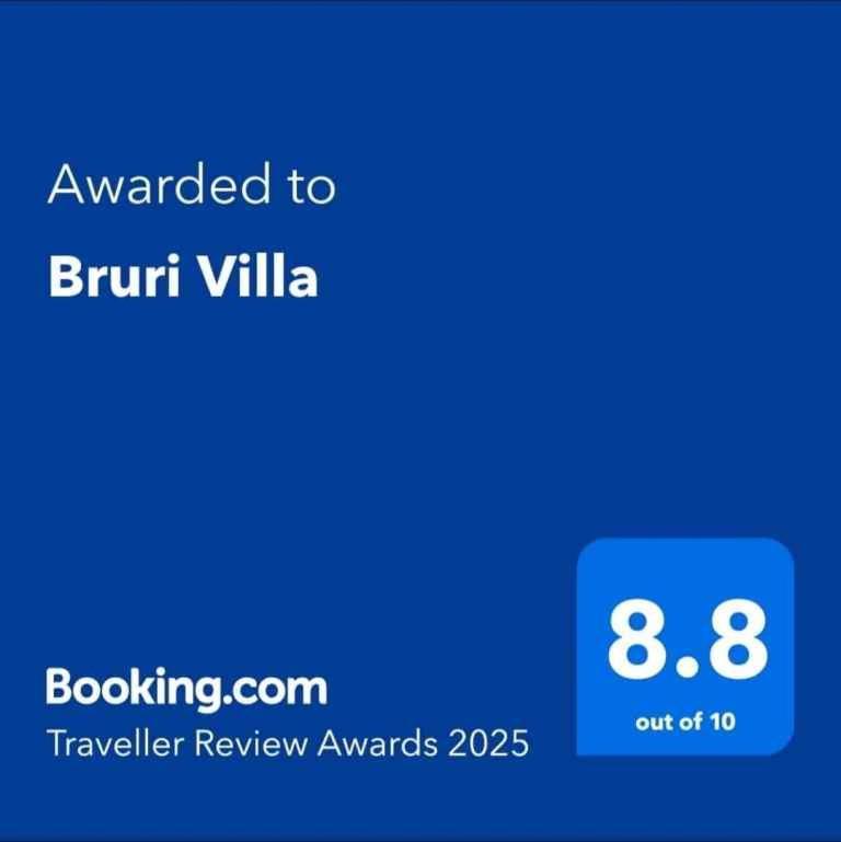 Bruri Villa Alor Kecil ภายนอก รูปภาพ